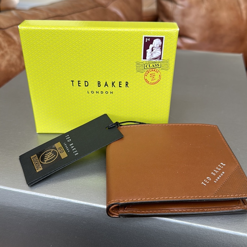 Ted Baker London Prug Leather Bifold Coin Wallet | Cognac | NWT + Box